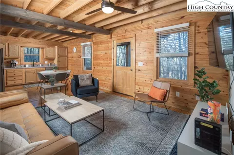 350 Red Feather Trl, Boone, NC 28607 photo 3