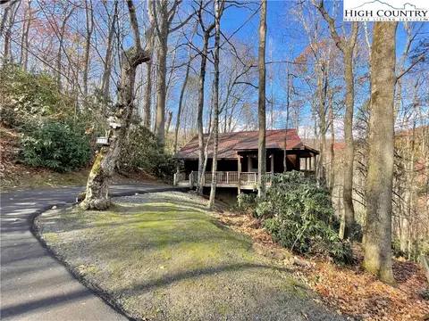 350 Red Feather Trl, Boone, NC 28607 photo 13