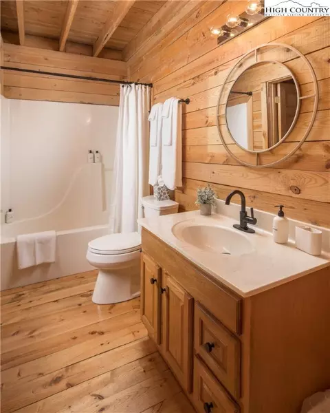 282 Red Feather Trl, Boone, NC 28607 photo 6