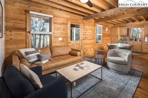 270 Red Feather Trl, Boone, NC 28607