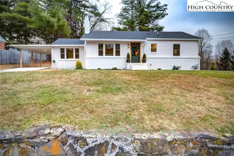 290 Farthing St, Boone, NC 28607 photo 21