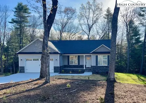 24 Kennington Way, Roaring Gap, NC 28668