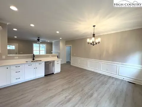 24 Kennington Way, Roaring Gap, NC 28668 photo 6