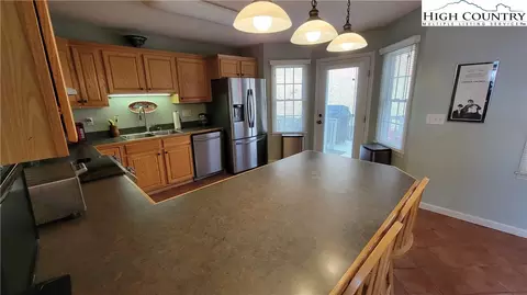 654 Cool Woods Dr, Boone, NC 28607 photo 11