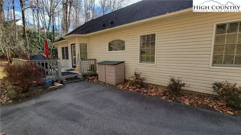654 Cool Woods Dr, Boone, NC 28607 photo 33