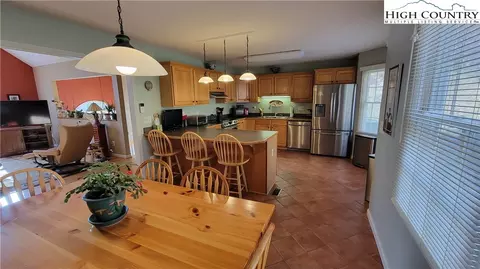 654 Cool Woods Dr, Boone, NC 28607 photo 9