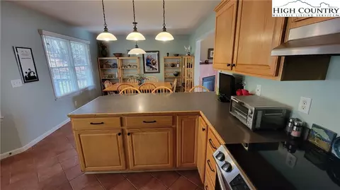 654 Cool Woods Dr, Boone, NC 28607 photo 14