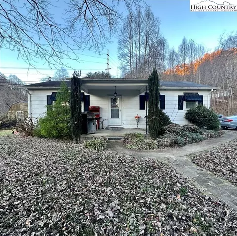 2396 Blowing Rock Blvd, Lenoir, NC 28645