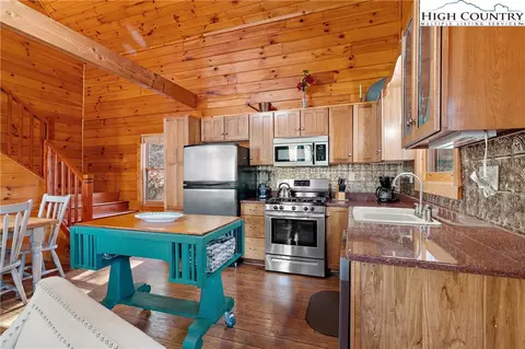 Kitchen - 1461 Pine Rdg, Beech Mountain, NC 28604 photo 1 of 3