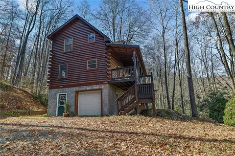 Exterior - 1461 Pine Rdg, Beech Mountain, NC 28604 photo 2 of 6