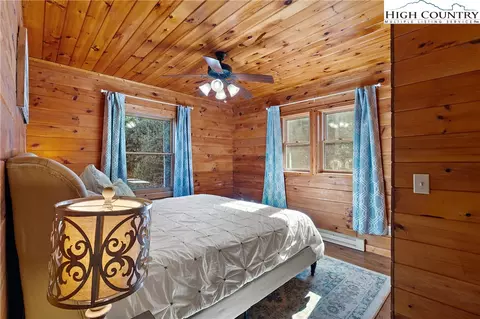 Bedroom - 1461 Pine Rdg, Beech Mountain, NC 28604 photo 1 of 6