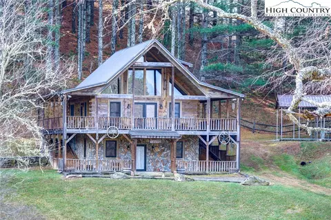 168 Nelsa Way, Piney Creek, NC 28663