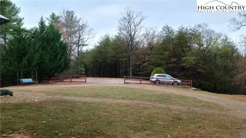 268 Bulltown Dr, Purlear, NC 28665 photo 23