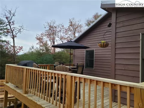 268 Bulltown Dr, Purlear, NC 28665 photo 16