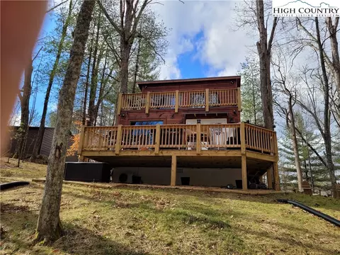 278 Bertie Cir, Piney Creek, NC 28663