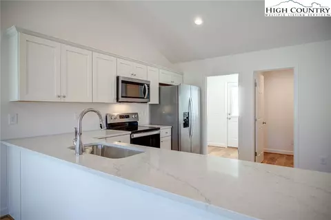 144 Carson Ct #71, Boone, NC 28607 photo 9