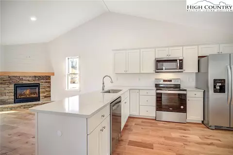 144 Carson Ct #71, Boone, NC 28607 photo 5