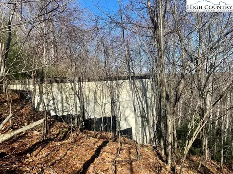 tbd Falcon Ridge Rd, West Jefferson, NC 28694