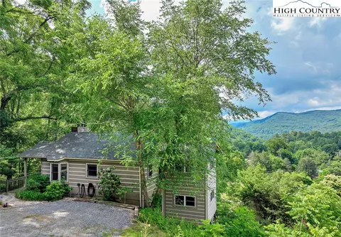 109 Jonathan Way, Sugar Grove, NC 28679