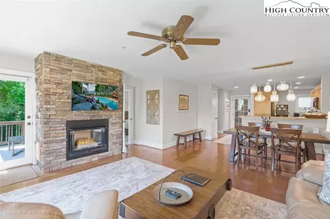 400 Peaceful Haven Dr #H-2, Boone, NC 28607