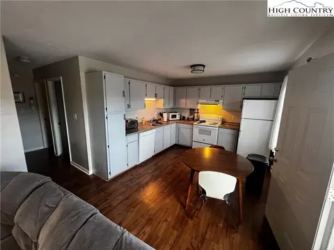 115 Rogers Dr #13, Boone, NC 28607