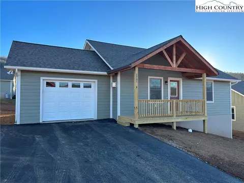 135 Pitts Way #129, Boone, NC 28607