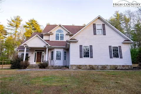 290 Holly Run, Glade Valley, NC 28627