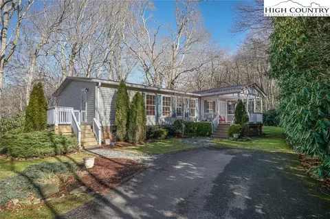 2105 Poplar Grove Rd, Boone, NC 28607 photo 2