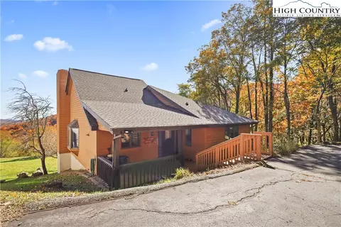 149 Fifth Fairway #A, Seven Devils, NC 28604