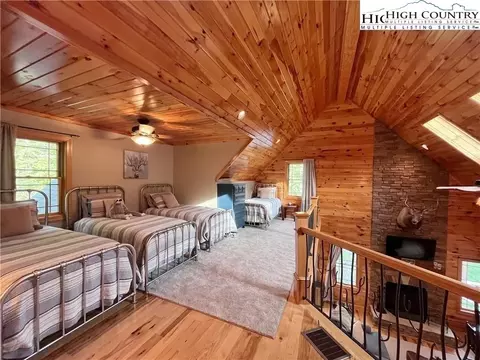 431 Bent River Dr, Lansing, NC 28643 photo 18