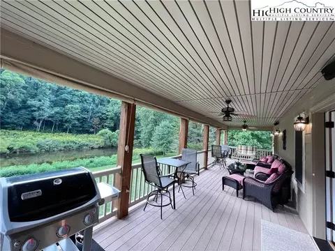 431 Bent River Dr, Lansing, NC 28643 photo 15