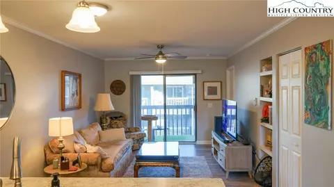 475 Meadowview Dr #B306, Boone, NC 28607 photo 6