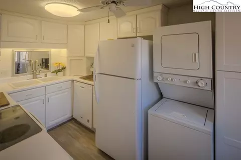 237 Briarcliff Rd #H-37, Sugar Mountain, NC 28604 photo 10