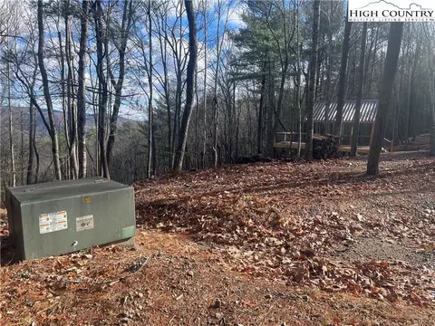 Lot 34 Doe Run, Purlear, NC 28665 photo 3