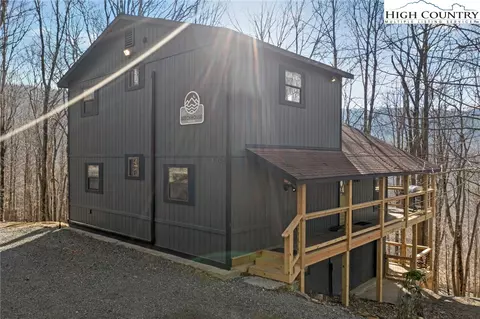 165 Hornbeam Rd, Beech Mountain, NC 28604
