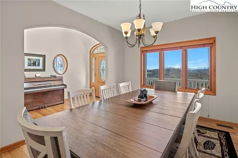 Dining - 970 Algonquin Dr, Boone, NC 28607 photo 2 of 3