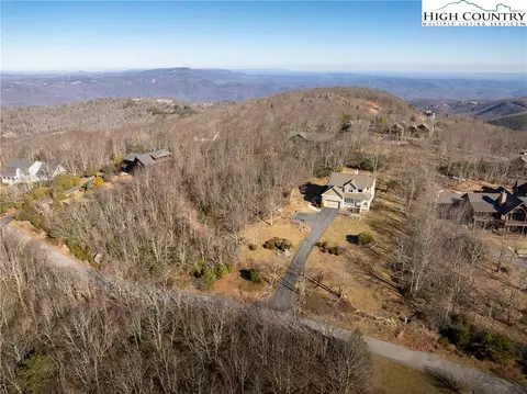 View/Area - 970 Algonquin Dr, Boone, NC 28607 photo 1 of 10