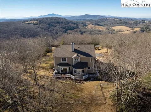 View/Area - 970 Algonquin Dr, Boone, NC 28607 photo 7 of 10