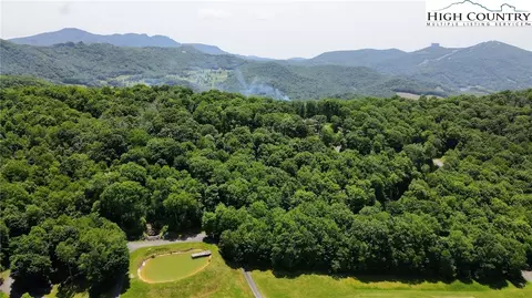 606 Sunset Way, Banner Elk, NC 28604
