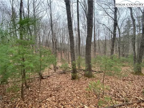 lot3 Sonterra Dr, Lansing, NC 28643