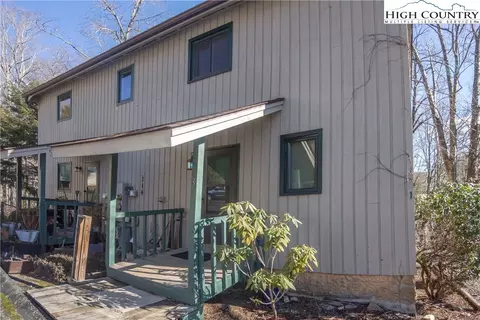 114 S Slope Cir #3, Banner Elk, NC 28604