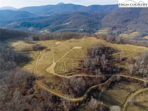 10 Nc Hwy 194, Todd, NC 28684
