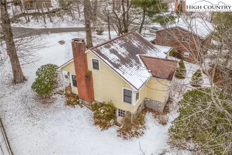 217 Highland Ave, Boone, NC 28607 photo 29