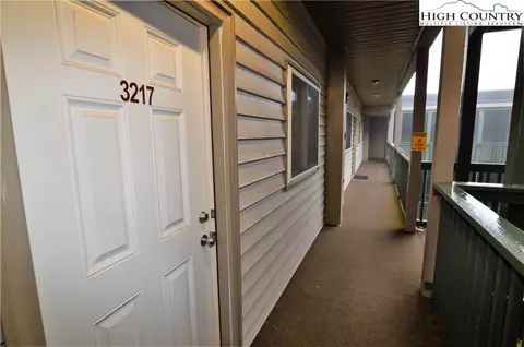 301 Pinnacle Inn Rd #3217, Beech Mountain, NC 28604