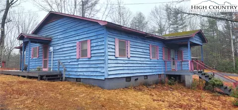 582 Ore Valley Rd, Laurel Springs, NC 28644