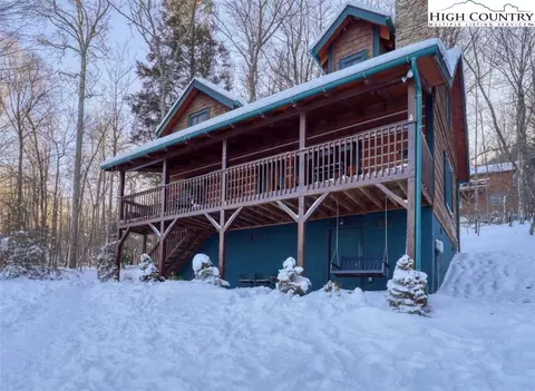 Exterior - 206 Foxgrape Hollow Rd, Beech Mountain, NC 28604 photo 1 of 7
