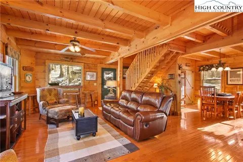 116 Poplar Dr, Beech Mountain, NC 28604 photo 8