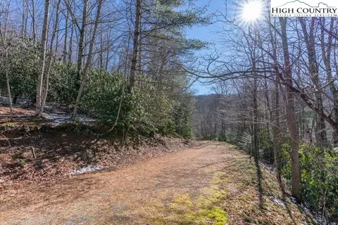 1465 Pine Ridge Rd, Beech Mountain, NC 28604 photo 9