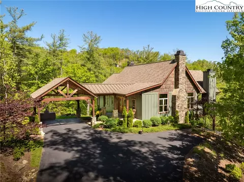 765 Pepperroot Rd, Boone, NC 28607