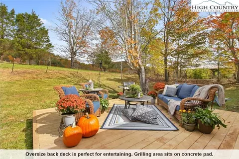 8993 Nc Highway 194, Todd, NC 28684 photo 10